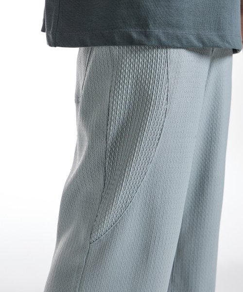 RHOMBUS TROUSER GRAY