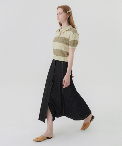Odd Stripe Collar Knit