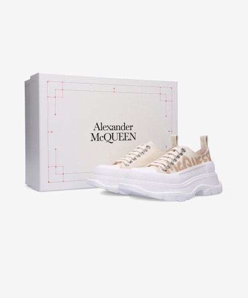 MUSINSA | ALEXANDER McQUEEN Graffiti Logo Tread Slick Sneakers  