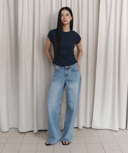 c 90S LINE BASIC t-SHIRT NAVY
