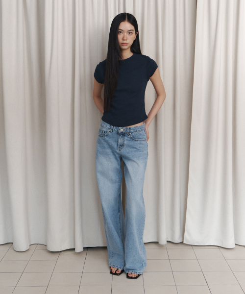 c 90S LINE BASIC t-SHIRT NAVY