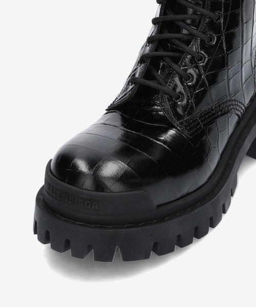 楽天市場】BALENCIAGA(バレンシアガ) サイズ:43 Red All Obver Logo Strike Boots 600911  レッドオールオーバー 編み上げ ハイカットブーツ ストライクブーツ ブラック 43【新古品/中古】【程度S】【カラーブラック】【取扱店舗新宿】 :  ブランド買取・販売 BRING