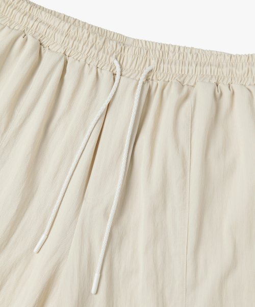 Slouchy карго-брюки на резинке — Cream