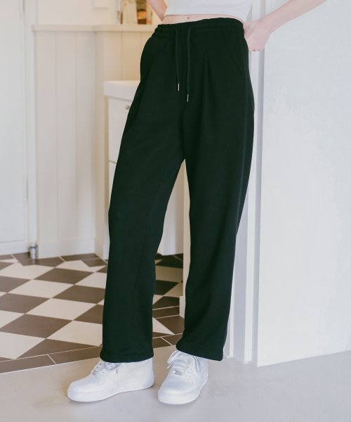 Wide pintuck pants Black