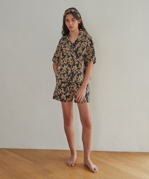 BALI V-NECK PAJAMA SET_leaf sugarblack