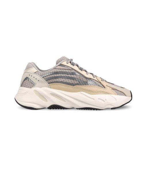 Yeezy 700 sale v2 static raffle