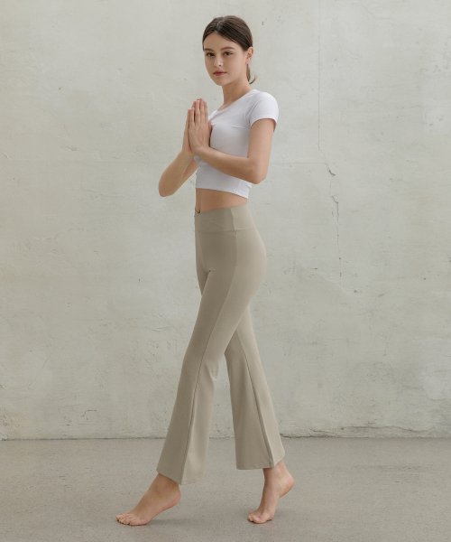 Airlight overlap bootcut леггинсы (4 цвета)