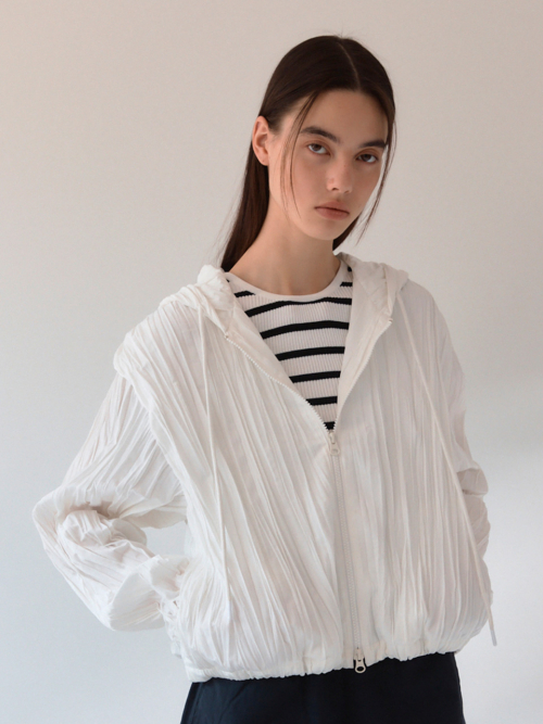 Wake Pleats Semi Cropped Hood Zipup 3color