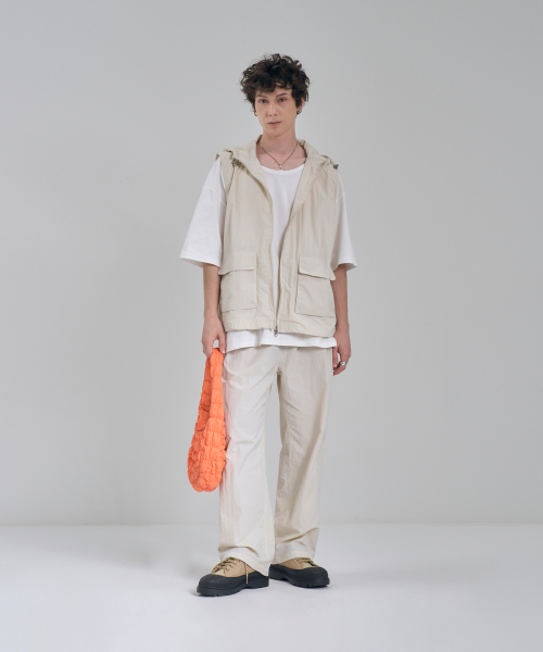86-IRO284 [Waterproof] Windbreaker Wide Banding Pants Ivory thumbnail 9