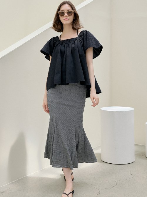 Halter Banding Shirring Blouse BLACK