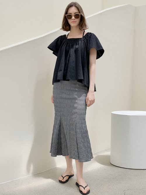 Halter Banding Shirring Blouse BLACK