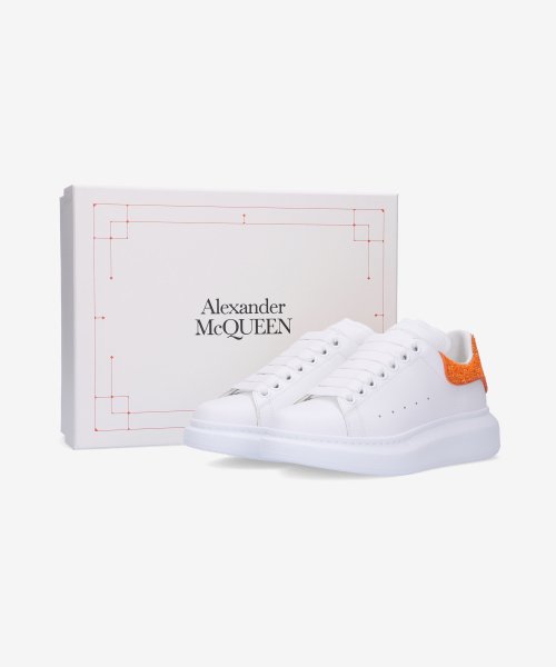 MUSINSA ALEXANDER McQUEEN Glitter Tab Oversized Sneakers White Orange 718239WIDJD8825