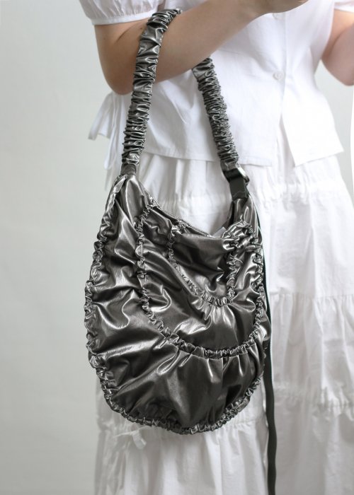 Black store pearl bag