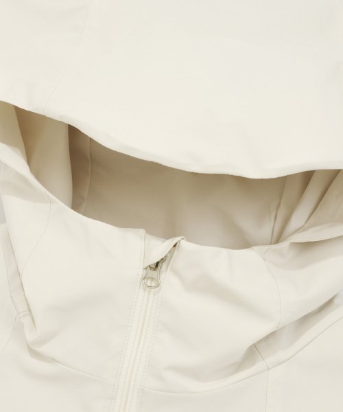 RC LOGO WINDBREAKER [IVORY]