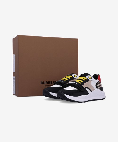 Burberry velcro outlet sneakers