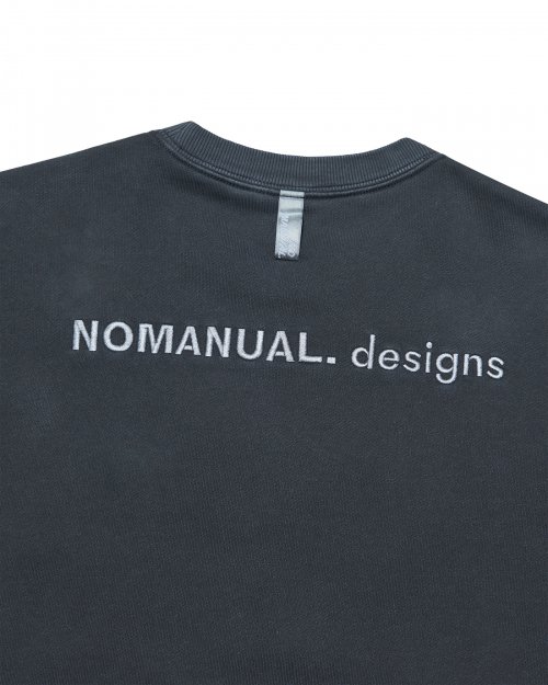 MUSINSA | NOMANUAL OVERDYED EMBLEM SWEATSHIRT - CHARCOAL