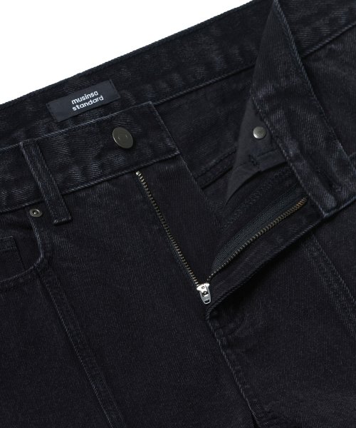 Прямые джинсы с панелями и разрезом сзади [Washed Black]