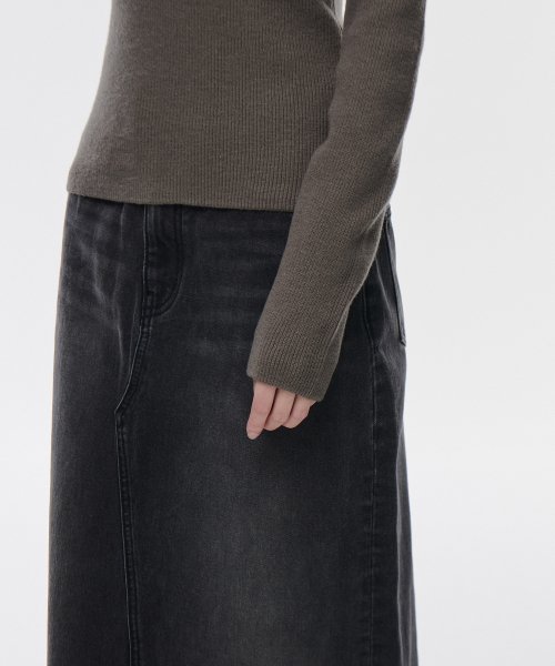 Womens Ribbed Slim Crew Neck Knit [Taupe] thumbnail 7