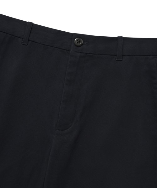 Узкие прямые брюки чинос navy