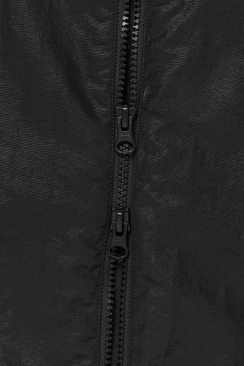 GLOSSY HOODED JUMPER [BLACK]