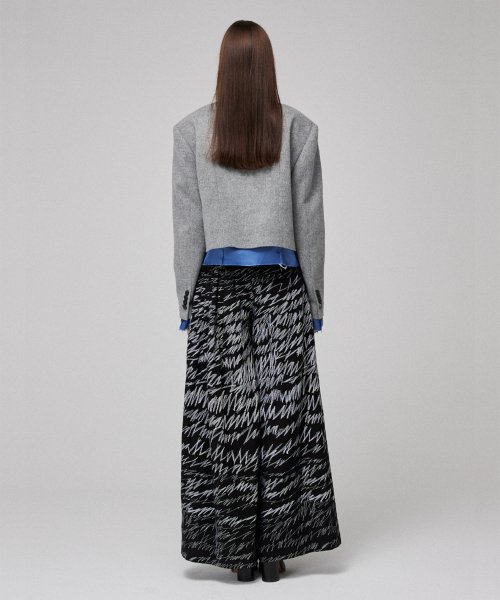 Signature stitch unbalance pin tuck flare slacks