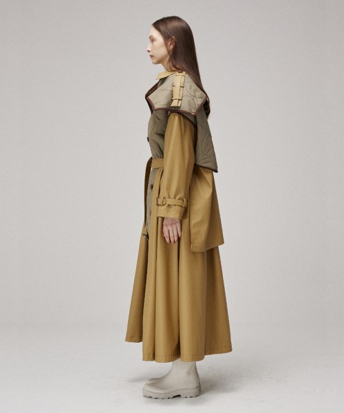 Quilting signature trench coat