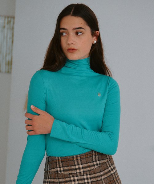 SLIM TURTLE NECK T-SHIRT MINT