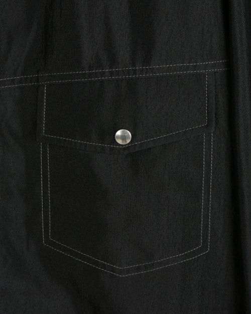 UNBALANCED POCKET ZIP-UP SHIRKET BLACK