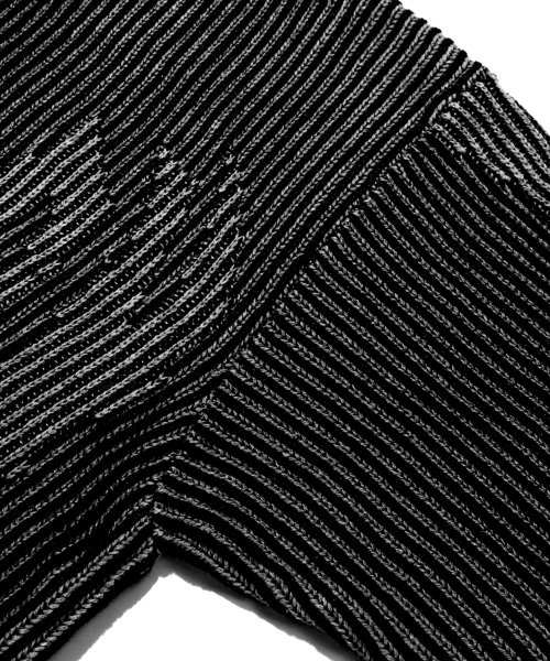 Washable Two-Tone Crewneck Graphic Knit (BLACK) thumbnail 9