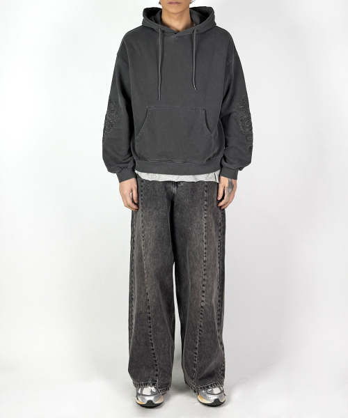 Оверсайз худи с вышивкой дракона (Washed Charcoal)