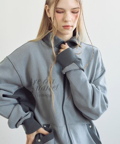 Двухцветная олимпийка из пигментного хлопка (Charcoal Grey)
