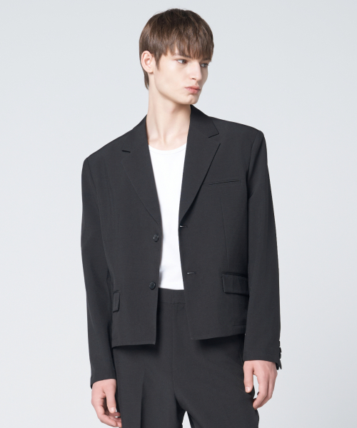 Unique 2-Button Crop Jacket (7 Colors) thumbnail 5