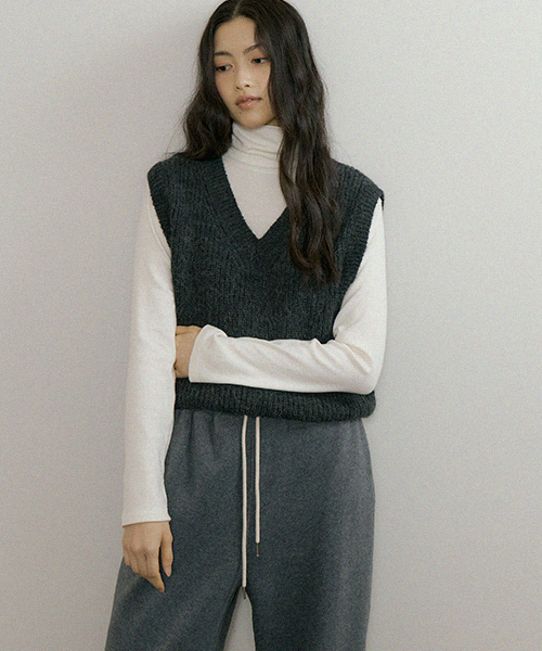 mix knit vest-charcoal