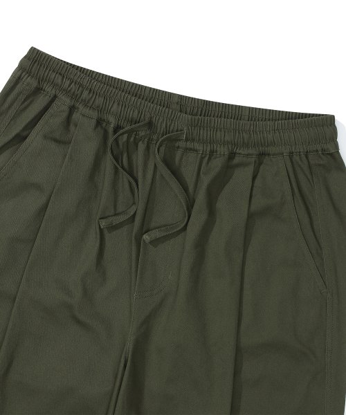 M-LABEL LOOSE-FIT PINTUCK PANTS Dark Khaki