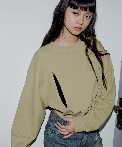 DOUBLED CUTOUT PIGMENT SWEATSHIRTS_T326TP113