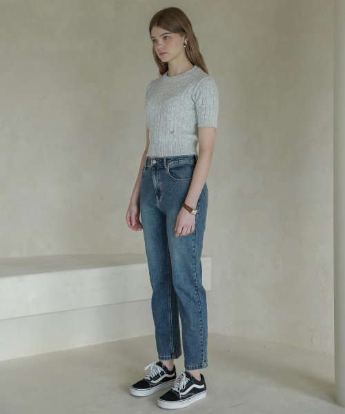 Lossy spandex boy-fit denim pants_washedblue