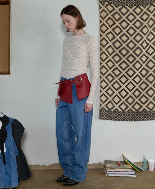 CURVED PANEL JEANS - BLUE