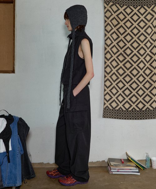 TWO WAY COTTON VEST - BLACK