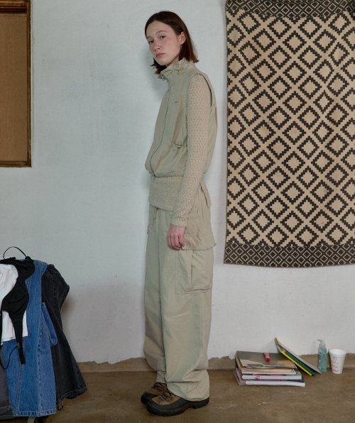 TWO WAY COTTON VEST - DUSTY CREAM