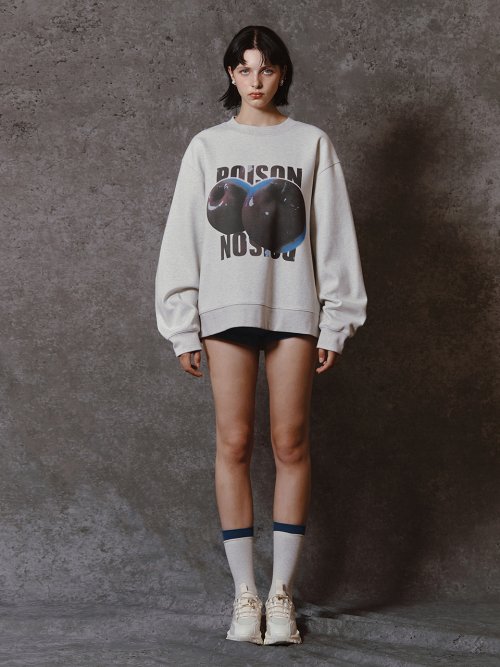 POISONED APPLE SWEATSHIRT - OATMEAL