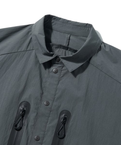 WCL006_LIGHT REFLECTION POCKET SHIRTS_Charcoal