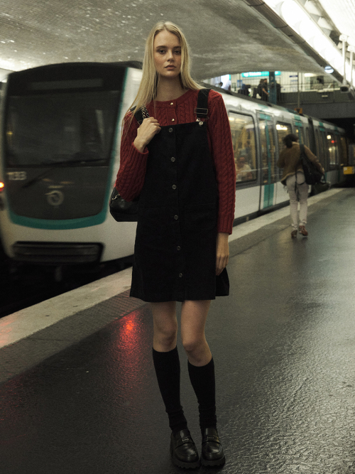 BUTTON POINT CABLE CARDIGAN_RED