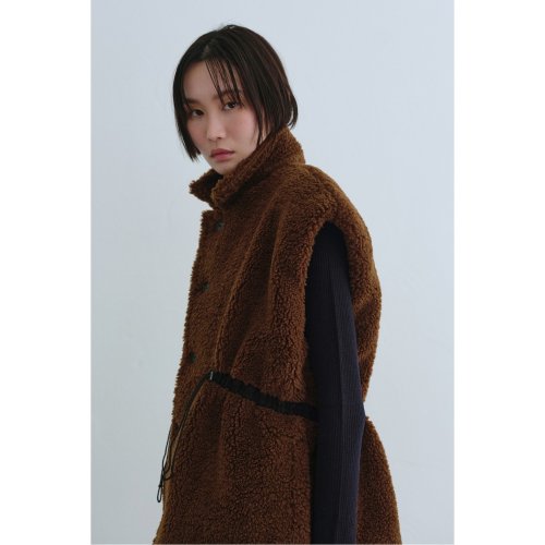 Over Sized Shearing Vest_RQVAW23534BRX