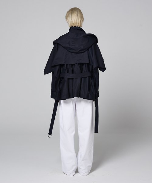 Short trench coat