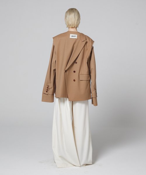 Signature off sleeve origami blazer