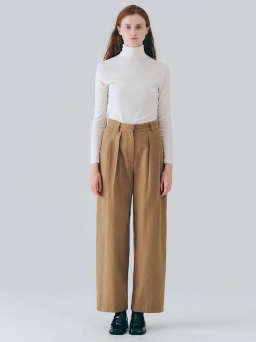 Knotted wool slacks (Camel)