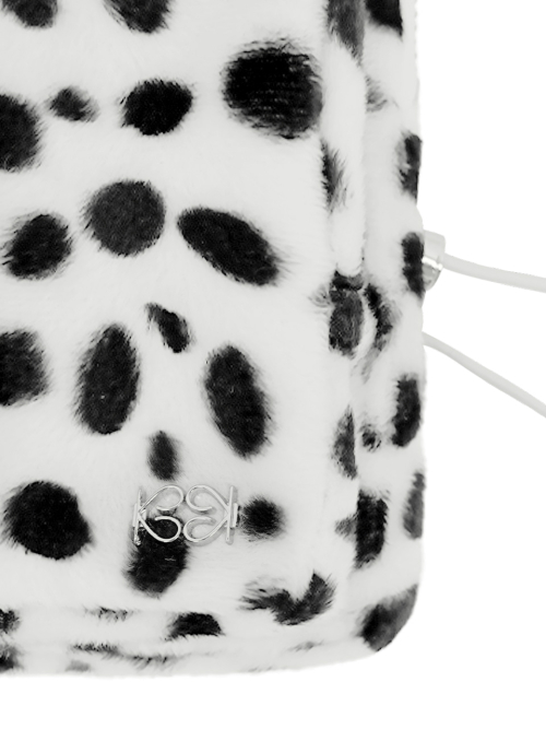 MUSINSA | KIJUN Bambi Mini Bag Ivory