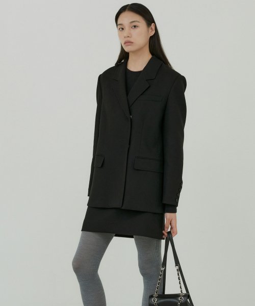 шерсть BOY-TAILRED JACKET_BLACK