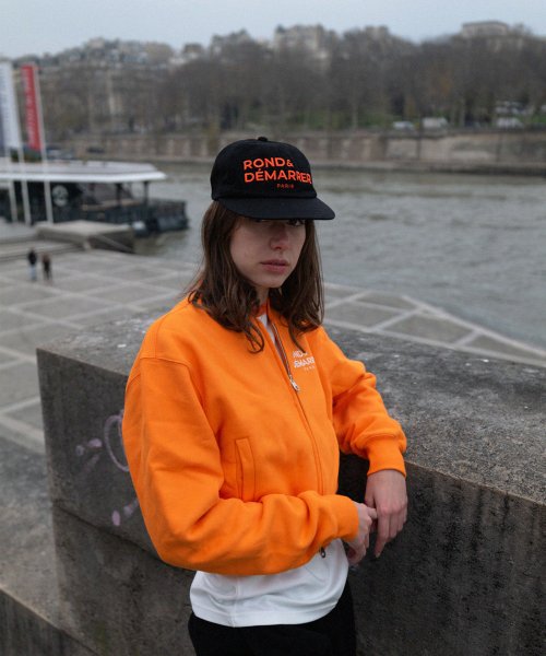 Женский кроп-бомбер из свитшота с вышивкой и двойной молнией (Orange)