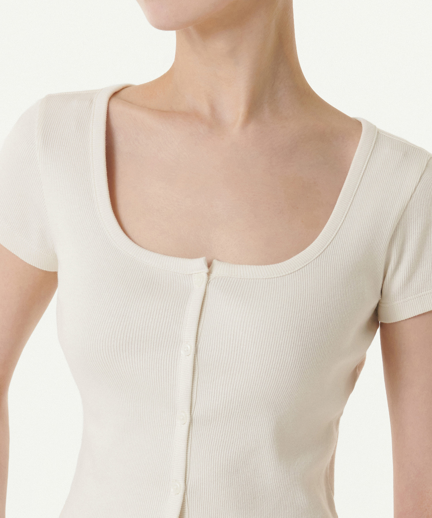 WOMENS SLIM CROP SQUARE NECK BUTTON T-рубашка [CREAM]